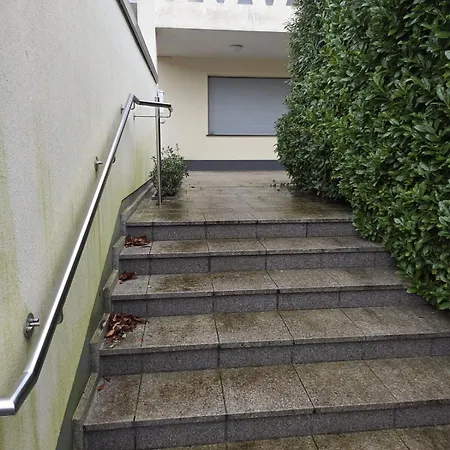 Monteurszimmer Mit Parkplatz Bei Koeln Bonn Rösrath