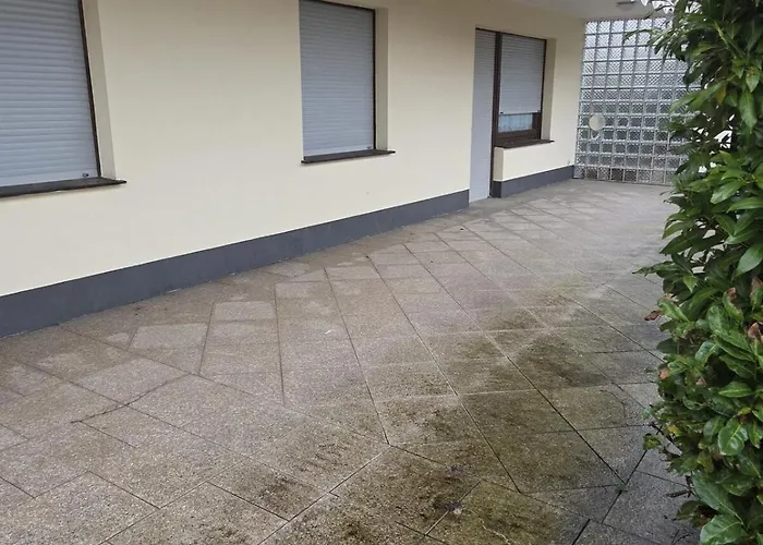 Appartement Monteurszimmer Mit Parkplatz Bei Koeln Bonn