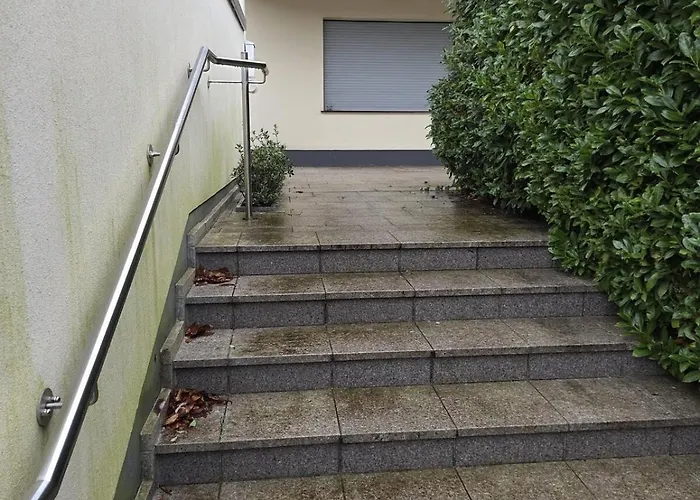 Monteurszimmer Mit Parkplatz Bei Koeln Bonn Rösrath
