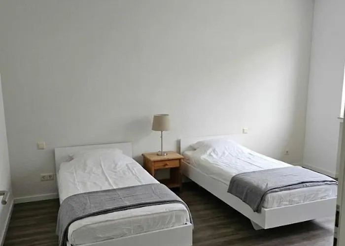 Appartement Monteurszimmer Mit Parkplatz Bei Koeln Bonn
